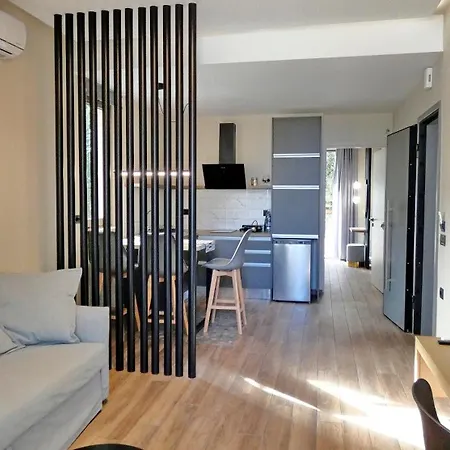 Apartament Goldenroyalsuites *
