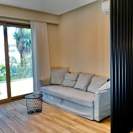 Goldenroyalsuites Apartament Stalós