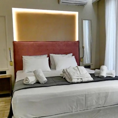 Goldenroyalsuites Apartament